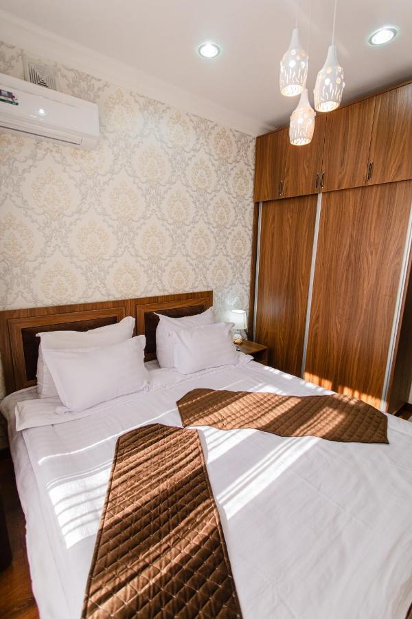 Hotel Diyor Gold Самарканд Екстериор снимка