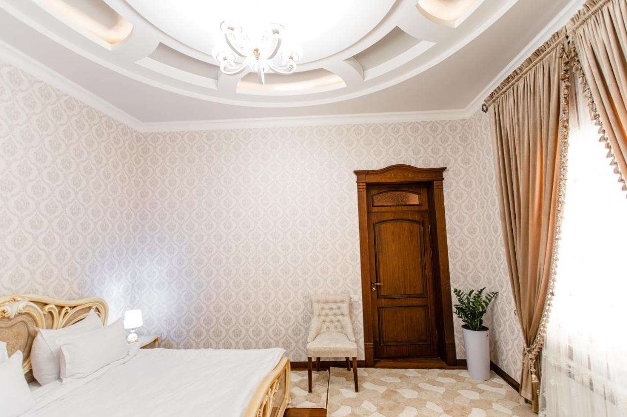 Hotel Diyor Gold Самарканд Екстериор снимка